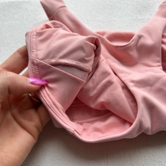 lululemon Wunder Train Longline Bra Medium Support, C/D Cup - Picture 5 of 7